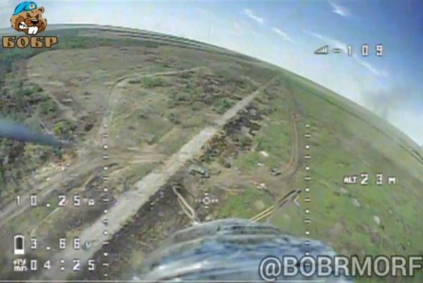 Украинская самоделка для защиты танков от наших FPV-дронов